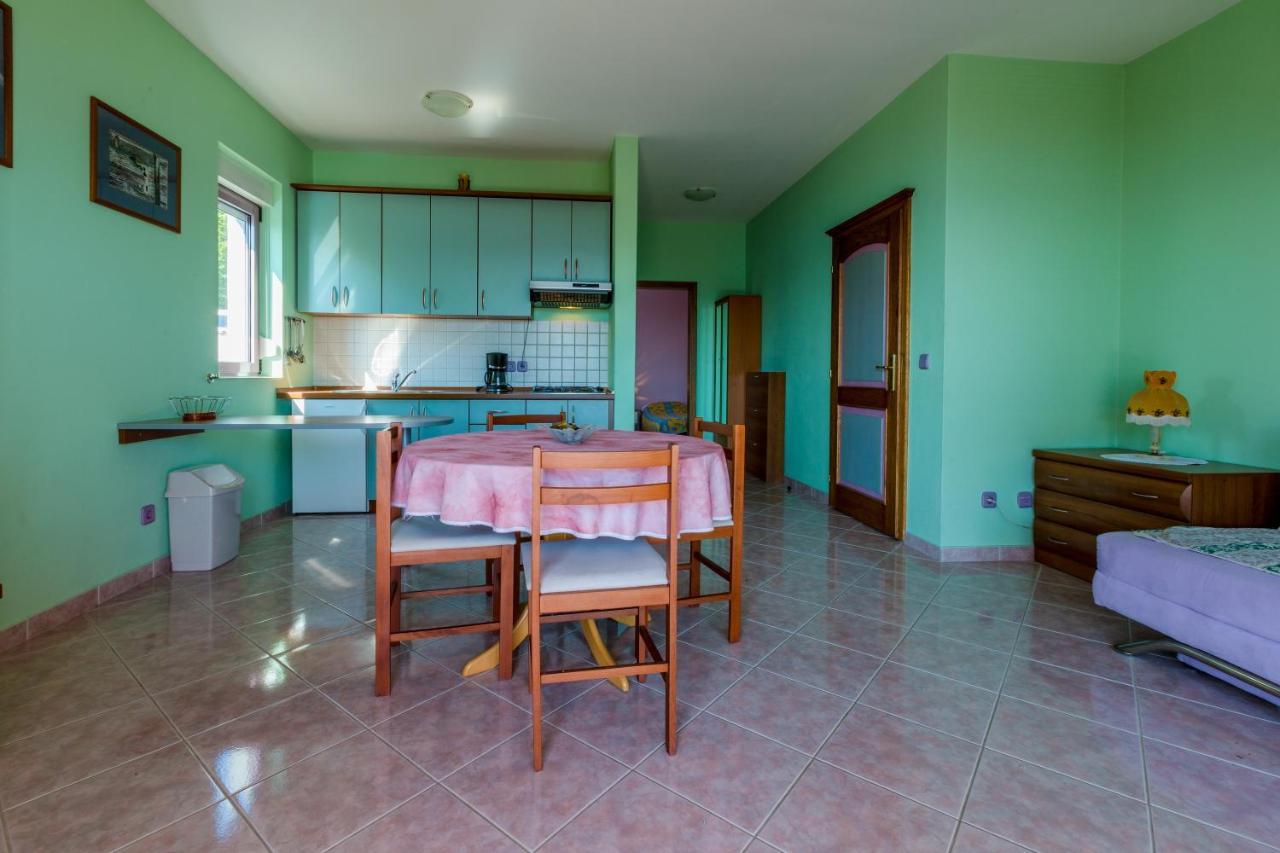 Apartmani Rino Dramalj Bagian luar foto