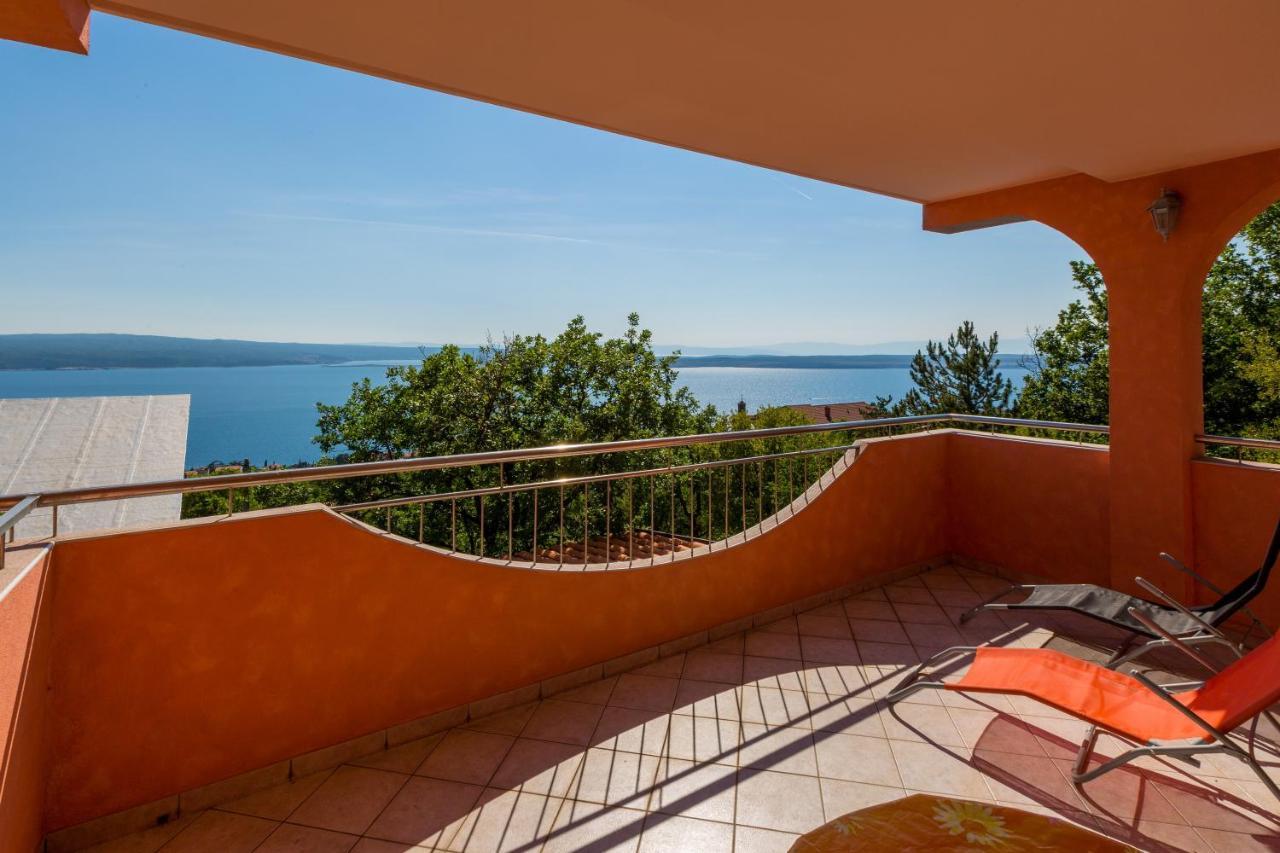 Apartmani Rino Dramalj Bagian luar foto