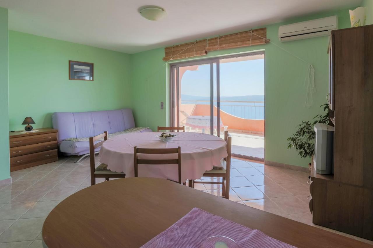 Apartmani Rino Dramalj Bagian luar foto