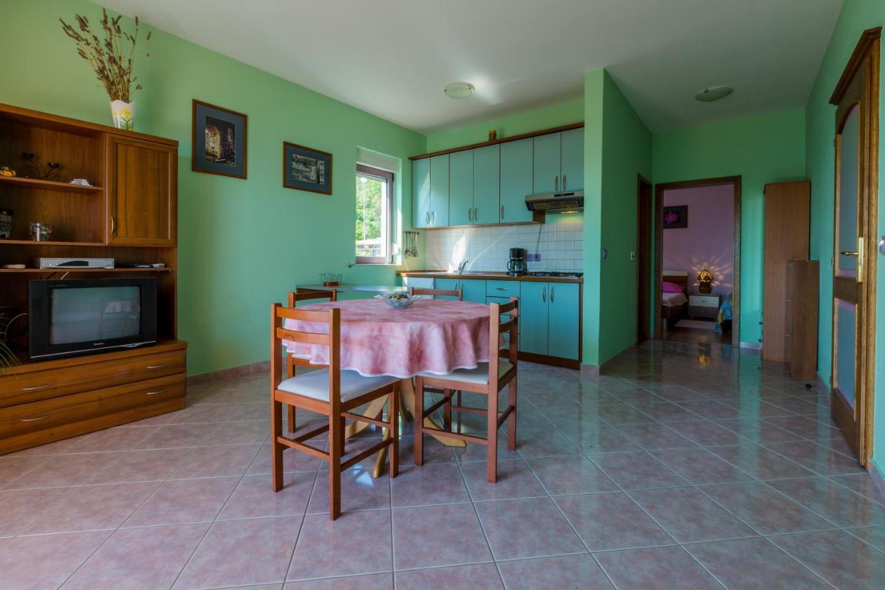 Apartmani Rino Dramalj Bagian luar foto