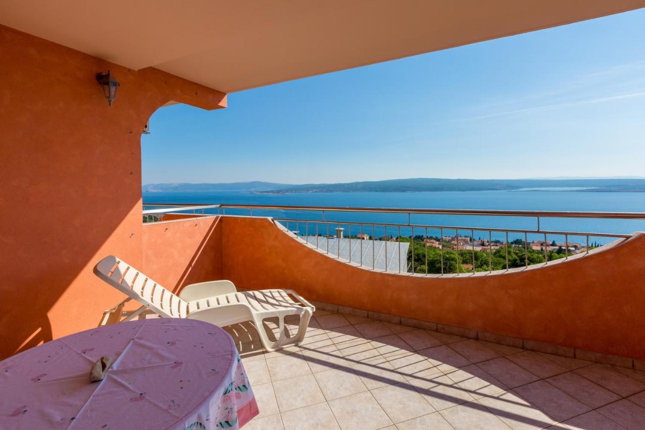 Apartmani Rino Dramalj Bagian luar foto