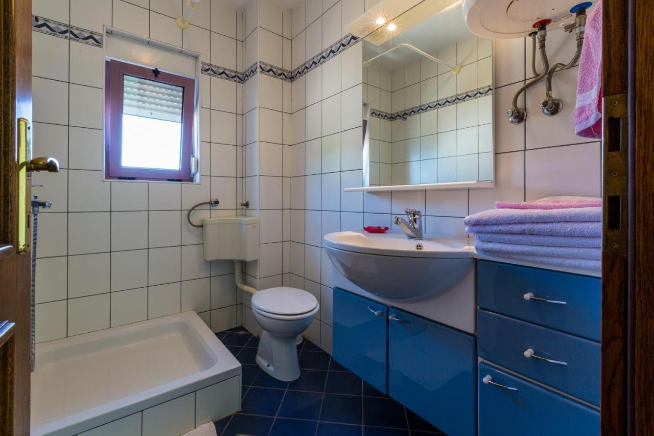 Apartmani Rino Dramalj Bagian luar foto